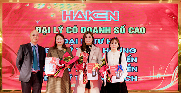 HỘI NGHỊ TỔNG KẾT - TRAO THƯỞNG VÀ VINH DANH ĐẠI LÝ XUẤT SẮC NĂM 2022 TẠI TUYÊN QUANG